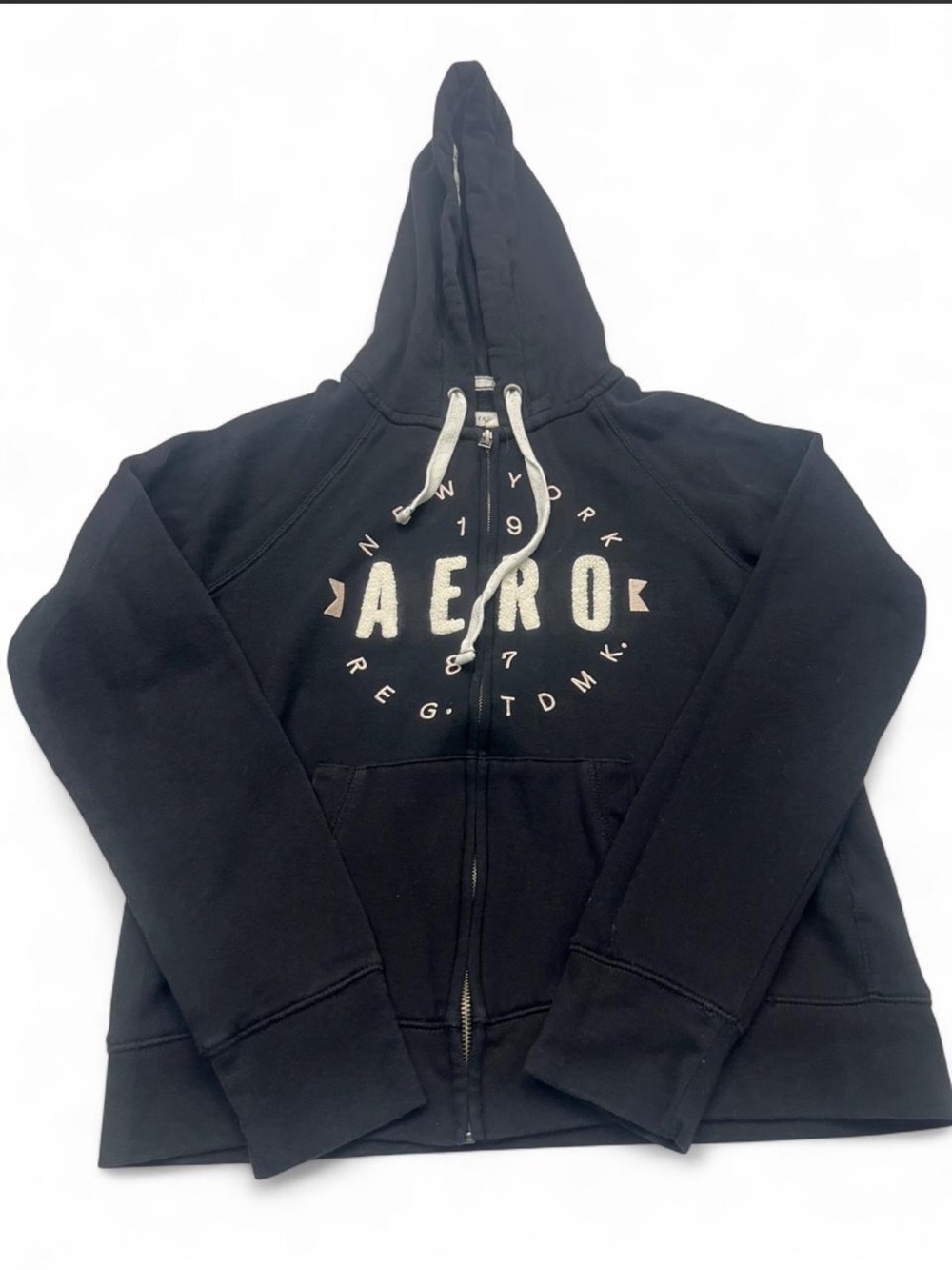 Aeropostale Black Hooded Sweatshirt with Interior Fleece y2k